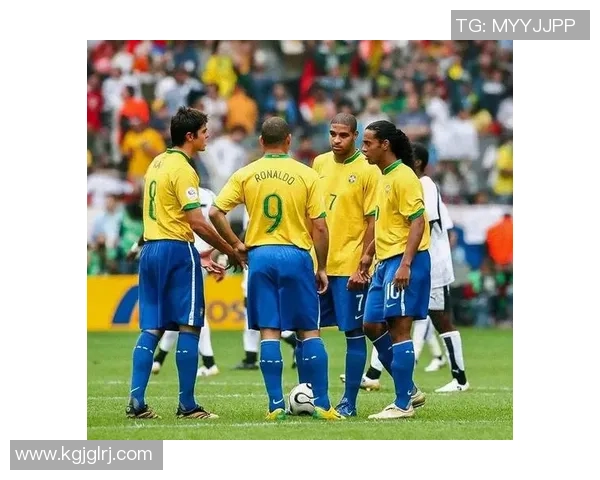 巴西队足球明星阵容揭秘盘点历史与现役球员的辉煌成就 巴西队足球明星阵容揭秘盘点历史与现役球员的辉煌成就