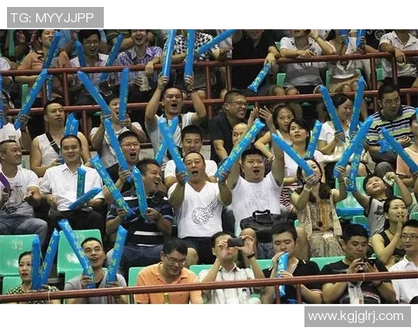 南京羽毛球队与上海羽毛球队赛后复盘分析团队配合与战术执行的关键要素 南京羽毛球队与上海羽毛球队赛后复盘分析团队配合与战术执行的关键要素